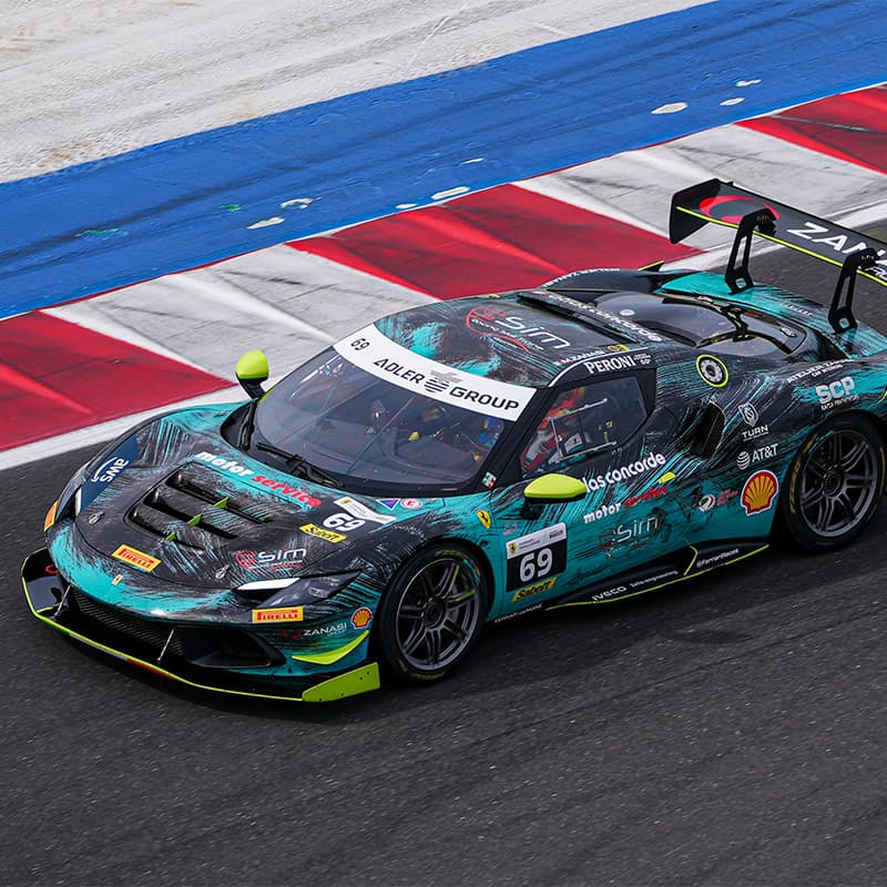 Componenti automotive in carbonio